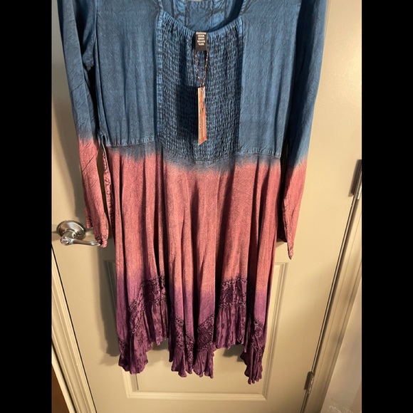 NWT.  Sacred Threads L/XL Dress.   BL/RD1 - Picture 11 of 13